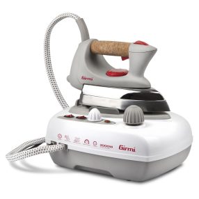   Girmi ST03 gőzállomás 2000W teljesítménnyel, 700 ml-es tartállyal, állítható termosztáttal